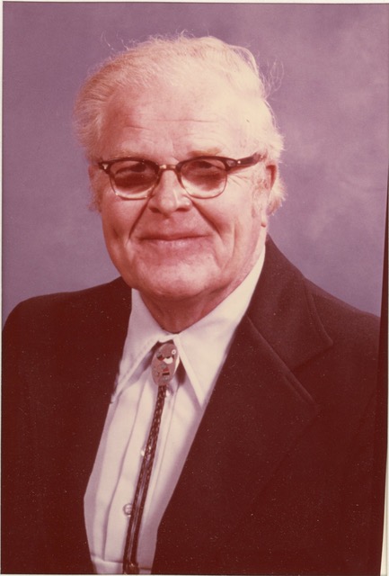 Alden 'Red' Kelly, portrait